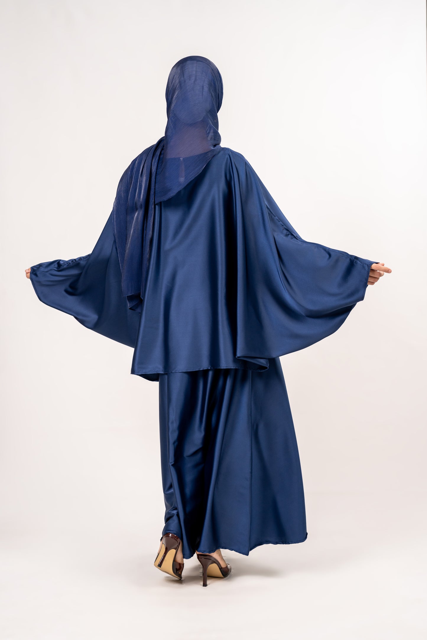 2 piece Navy Blue skirt and blouse set