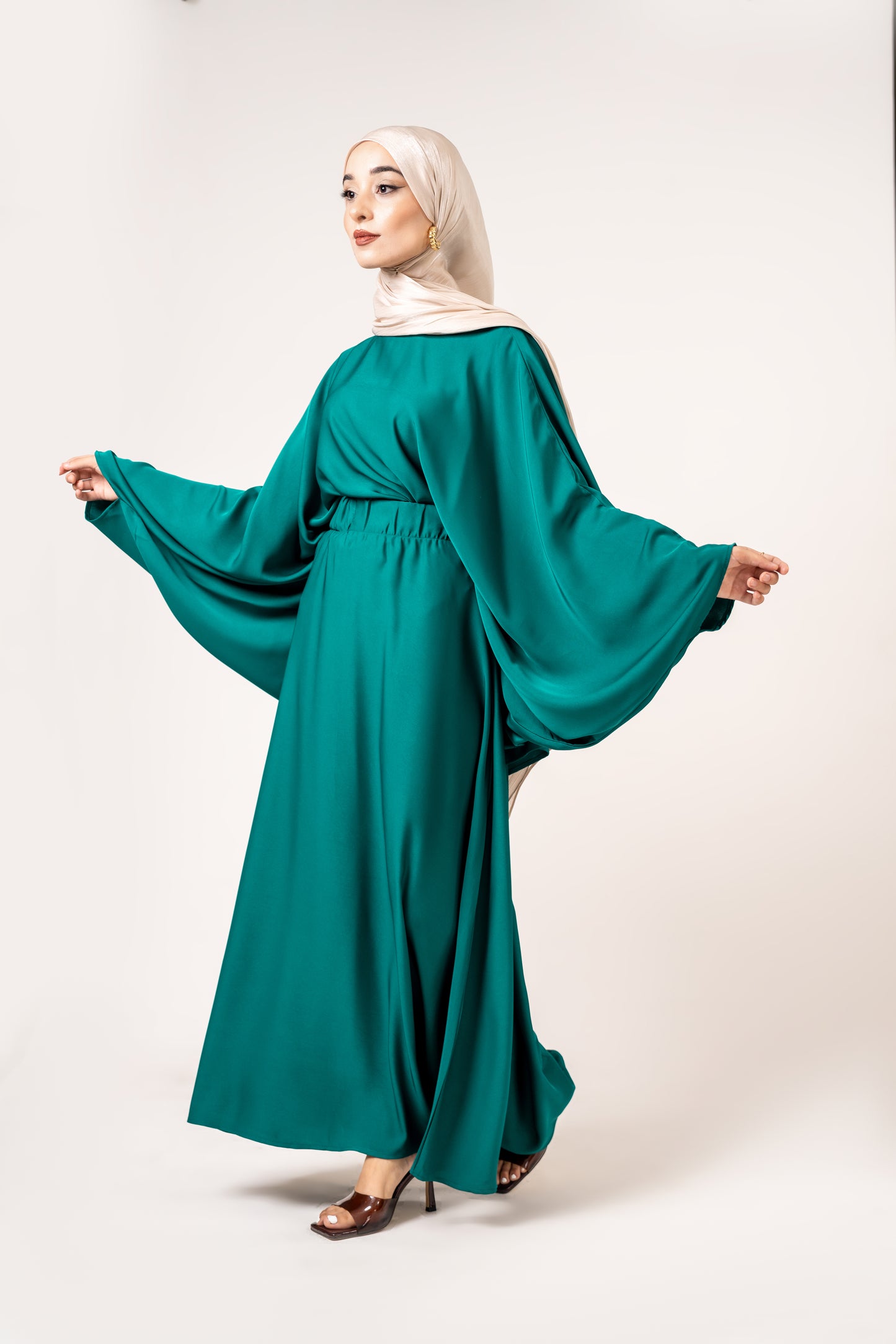 2 piece Green skirt and blouse set